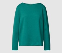 Strickpullover mit Viskose-Anteil und U-Boot-Ausschnitt