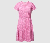 PLUS SIZE Midikleid aus Viskose mit Allover-Muster