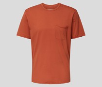 T-Shirt mit Brusttasche