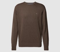 Strickpullover mit Label-Stitching