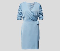 Cocktailkleid in Wickel-Optik
