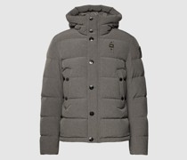 Daunenjacke mit Kapuze