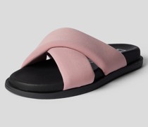 Slides mit gekreuzten Riemen