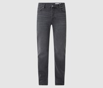 Jeans mit Label-Patch