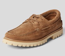 Halbschuhe aus Veloursleder