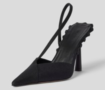 Pumps mit Zierbesatz
