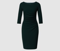 Cocktailkleid mit 3/4-Ärmeln und Raffungen