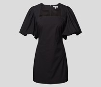 Minikleid mit Puffärmeln