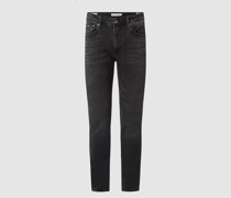 Slim Fit Jeans mit Label-Patch Modell 'Stanley'