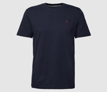 T-Shirt mit Label-Stitching