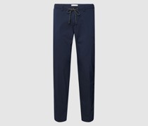 Chino mit Tunnelzug
