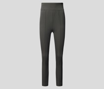 Bundfaltenhose im Slim Fit