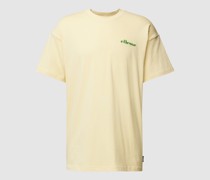 T-Shirt mit rückseitigem Statement-Print Modell 'Minker'