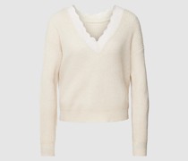 Strickpullover mit Spitzenbesatz Modell 'GLACY'