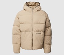 Steppjacke mit Kapuze