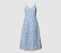Cocktailkleid mit Herz-Ausschnitt