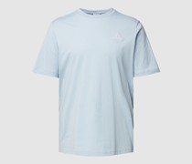 T-Shirt mit Label-Stitching