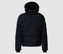 Steppjacke mit Label-Patch