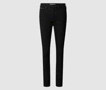 High Rise Super Skinny Fit Jeans mit Label-Patch Modell 'SYLVIA'