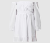 PAMELA x NA-KD REBORN Off-Shoulder-Kleid mit Volantsaum - REPREVE®