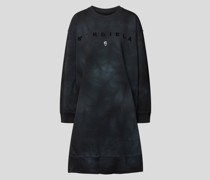 Knielanges Sweatkleid mit Label-Print