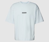 T-Shirt mit Label-Print