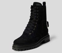 Schnürboots mit Label-Prägung