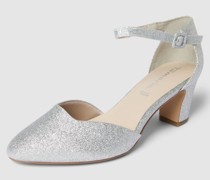 Pumps mit Dornschließe