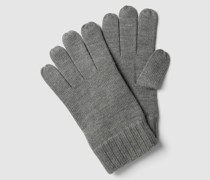 Handschuhe mit gerippten Abschlüssen