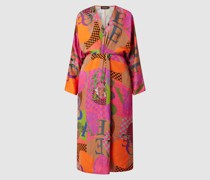 Kleid aus Satin