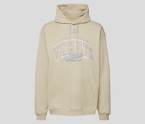 Hoodie mit Label-Stitching