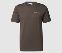 T-Shirt mit Label-Stitchings