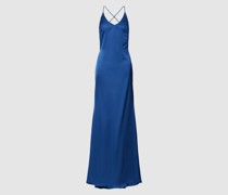 Abendkleid mit gekreuzten Spaghettiträgern