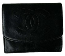 Second Hand Täschchen/Portemonnaie aus Leder in Schwarz