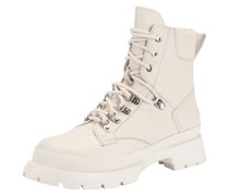 Schnürstiefel