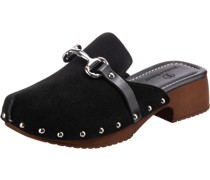 Clogs
