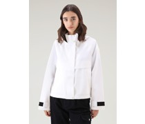Damen Kurze Pendlerjacke Tech mit Kapuze aus Stretch-Nylon Weiß