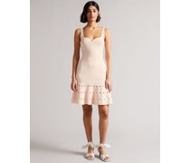 Minikleid mit Laser-Cut Details