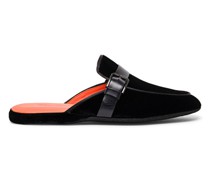 Braune Herren-Slipper aus Samt mit Schnalle