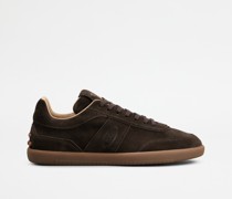 Sneakers aus Veloursleder