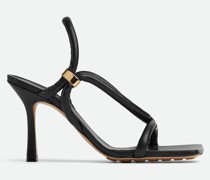 Stretch Sandale Mit Riemen
