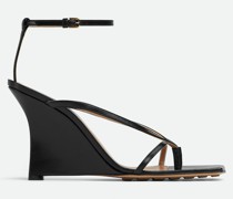 Stretch Sandale Mit Riemen