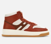 Hightop Sneakers 