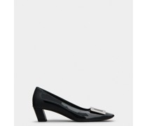 Pumps Belle Vivier mit Metallschnalle aus Lackleder