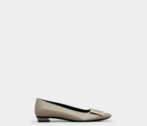 Ballerinas Belle Vivier mit Metallschnalle aus Lackleder