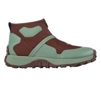 Sneakers Drift Trail