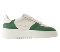Orbit Sneaker