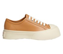 Low Sneakers Pablo