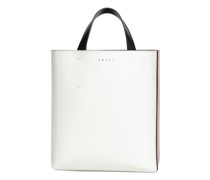Kleine Tasche Museo