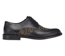 Schnürschuh